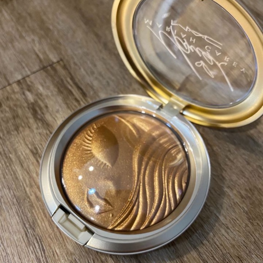 Mac Extra Dimension My Mimi highlighter
